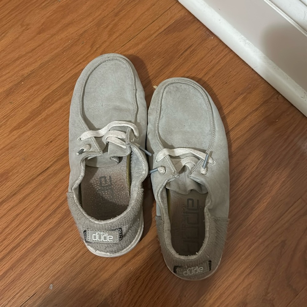 Just trying to get rid of them. Worn frequently in the past but not recently.